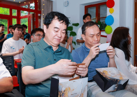H漫app下载通道